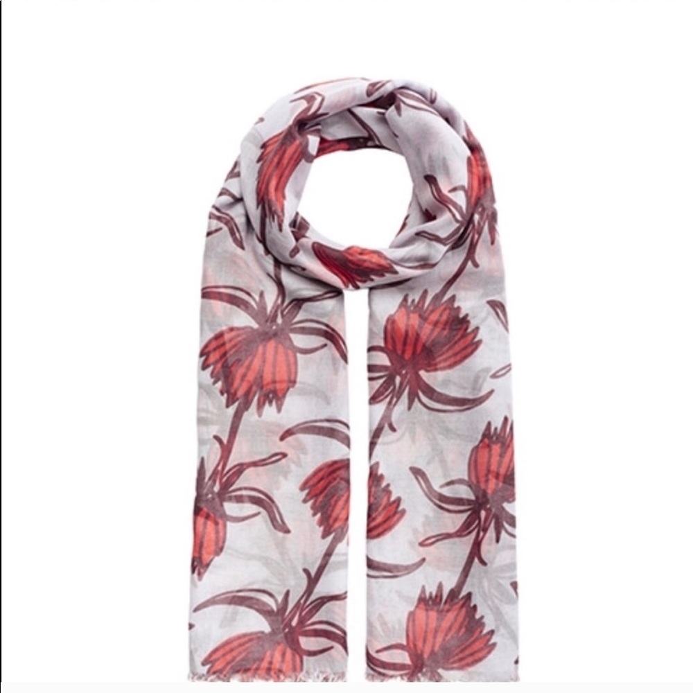 Crown Imperial Scarf India Hicks